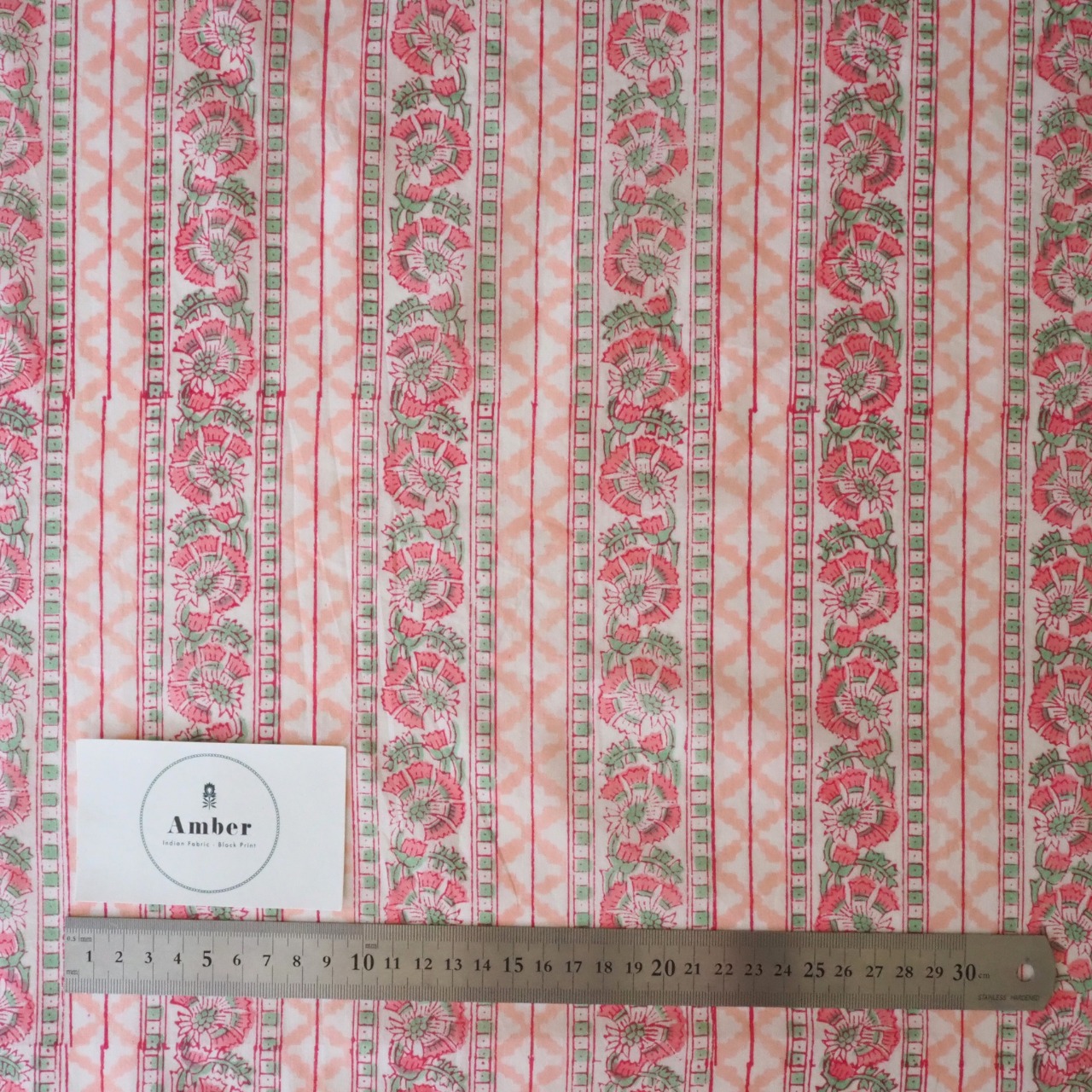 ブロックプリント生地【50cm単位】インド綿  ストライプ柄 コーラルピンク #38576-PK2