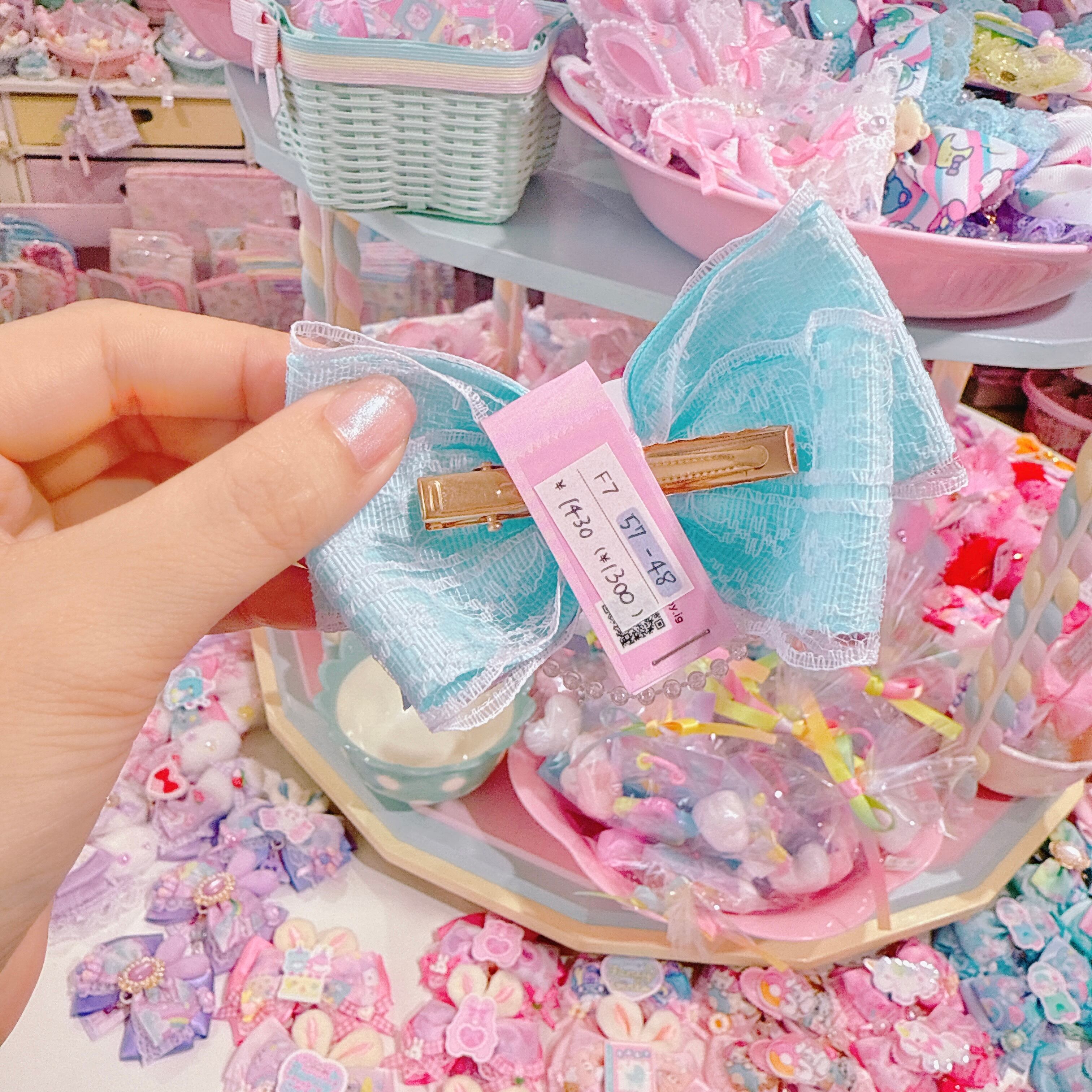 【F7】57-48ヘアクリップ