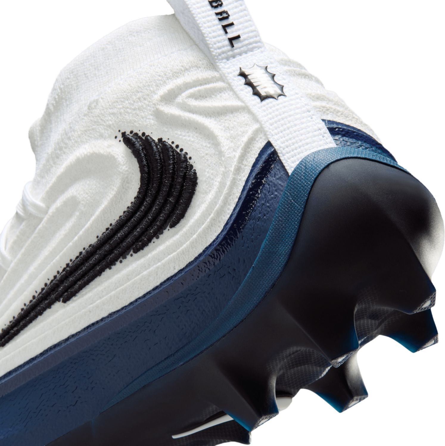NIKE ALPHA MENACE 5 ELITE MID 2026年モデル アメフト スパイク | END