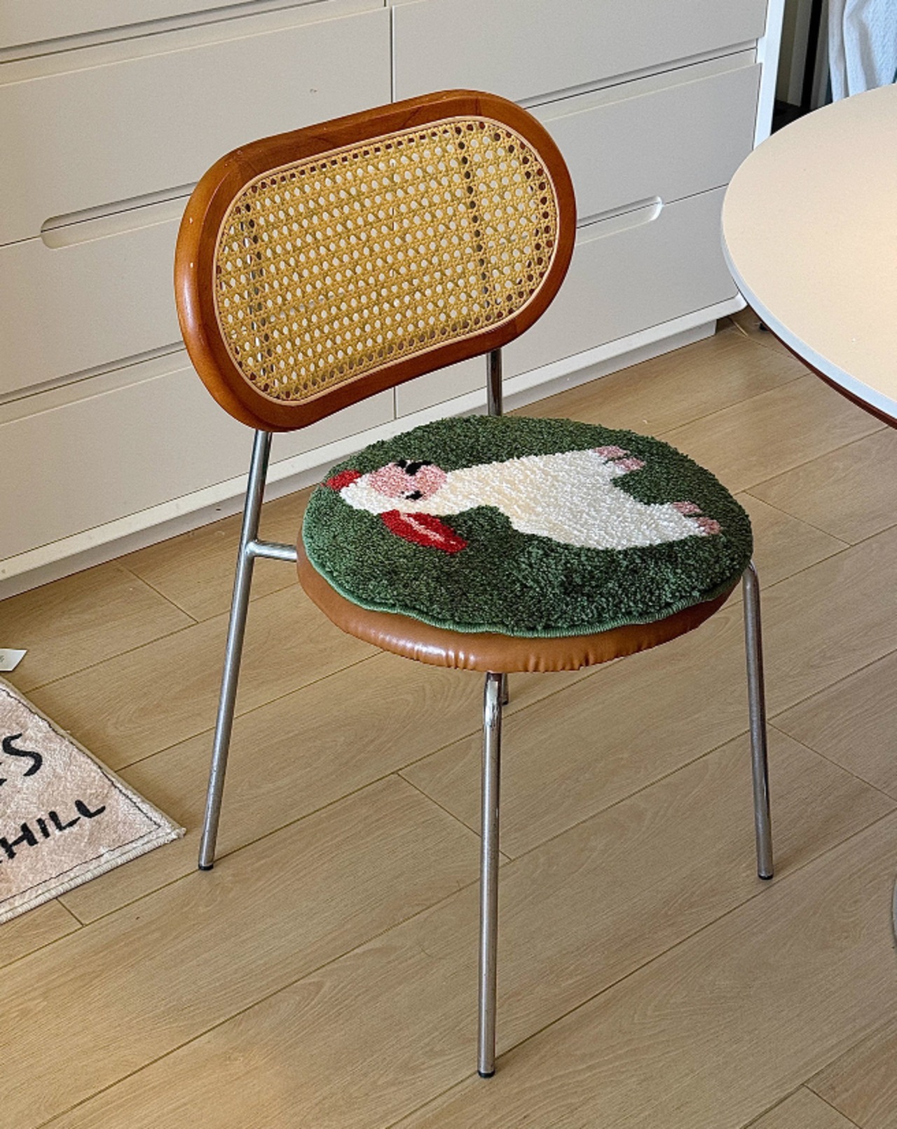 　起毛素材クッション