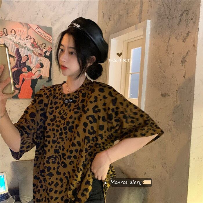 スタンダードレオパードプリント柄Tシャツ シャツ スプリングルーズトップス スタイル レトロ 春物 モンロー91380292508