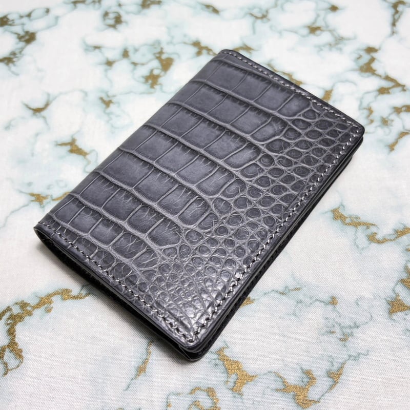 クラシコ】カード＆名刺入れ ササマチ2つ折り ファスナーポケット有