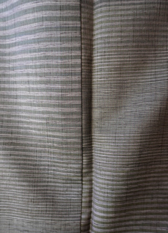 【袷】木賊色×白梅鼠   橫縞文　紬