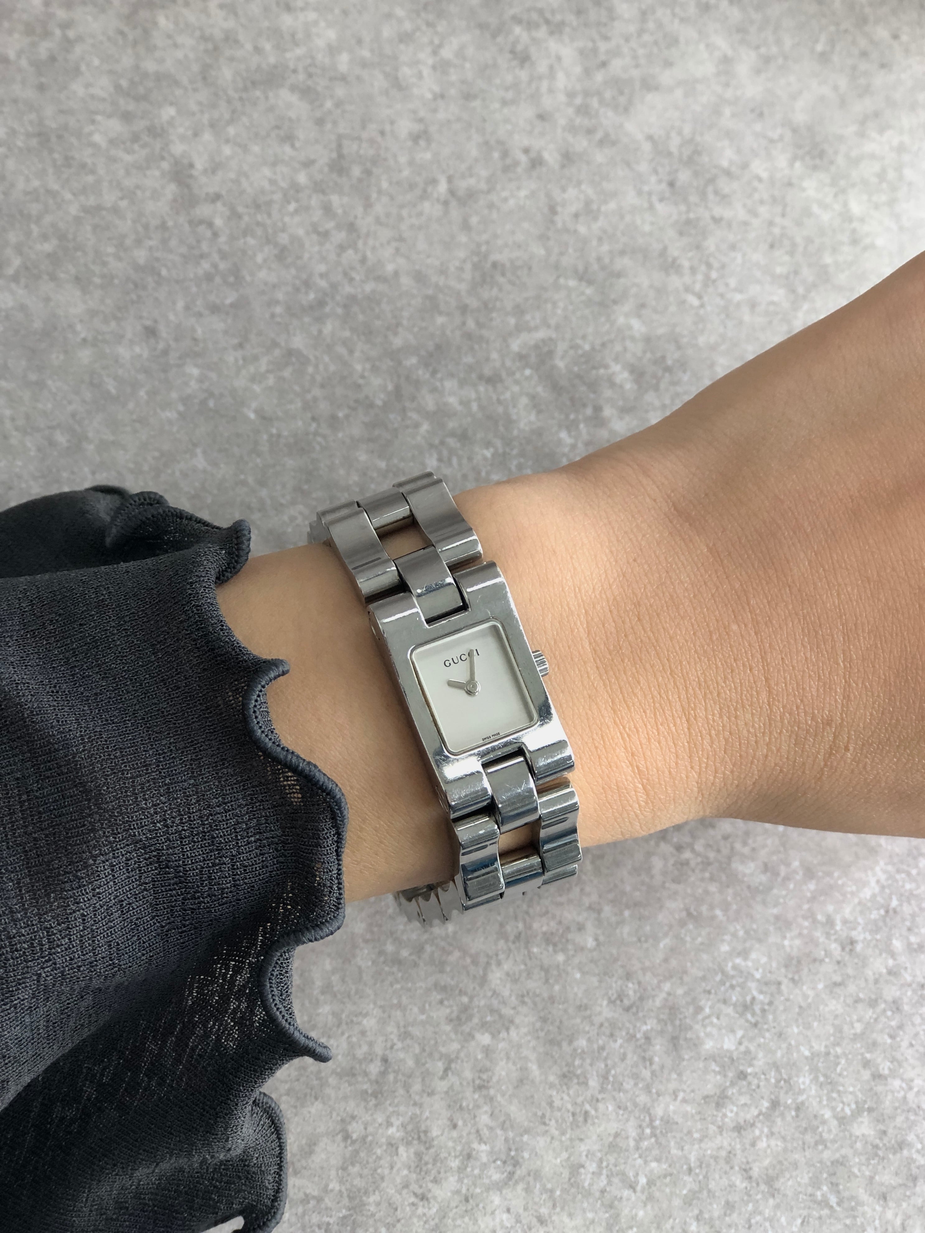 GUCCI グッチ 腕時計 2305L スクエア シルバー ステンレススチール 