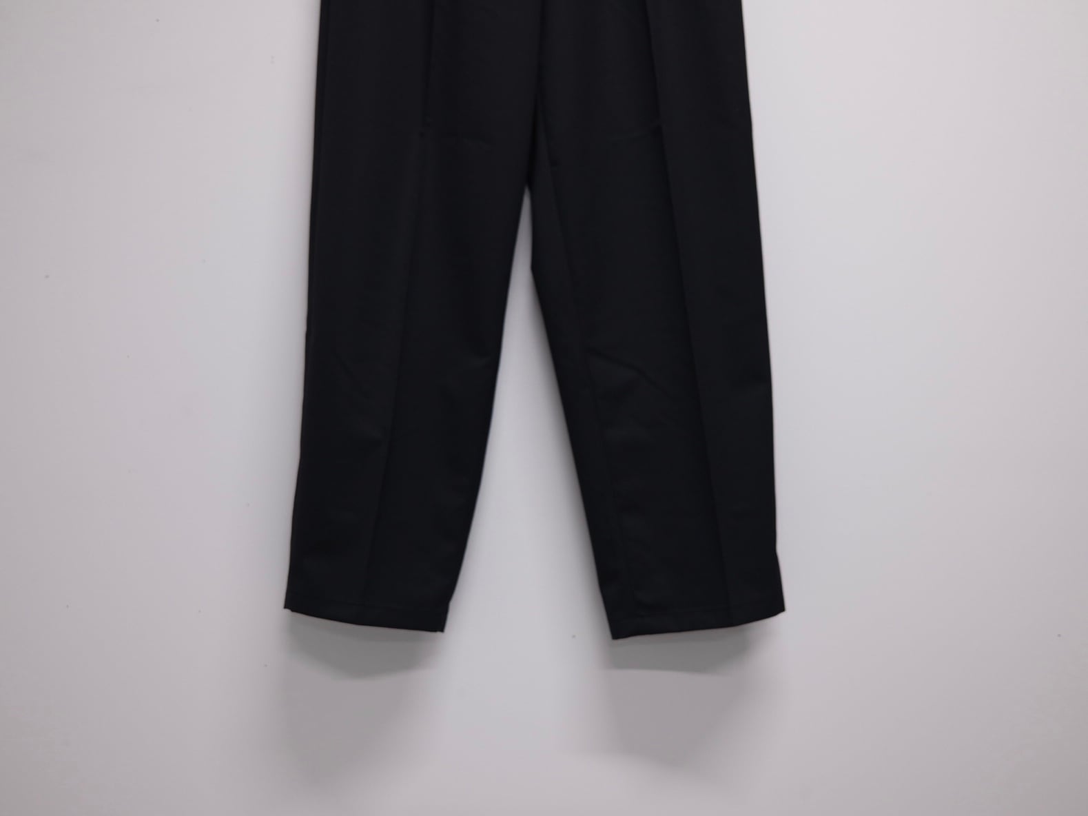 REVERBERATE” BELTED TROUSERS TYPE 2” | Lapel online store
