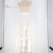 社交ダンス 衣装 スカート ホワイト系 チャコット Chacott レッスン 練習 白 透け感 チュール 日本製 ふんわり 大人っぽい 上品 おしゃれ フレア 無地 シンプル フレアスカート ダンスウェア 踊る 透ける スタイリッシュ 軽やか ティアード かわいい 上質 シンプルデザイン レディース レディースファッション