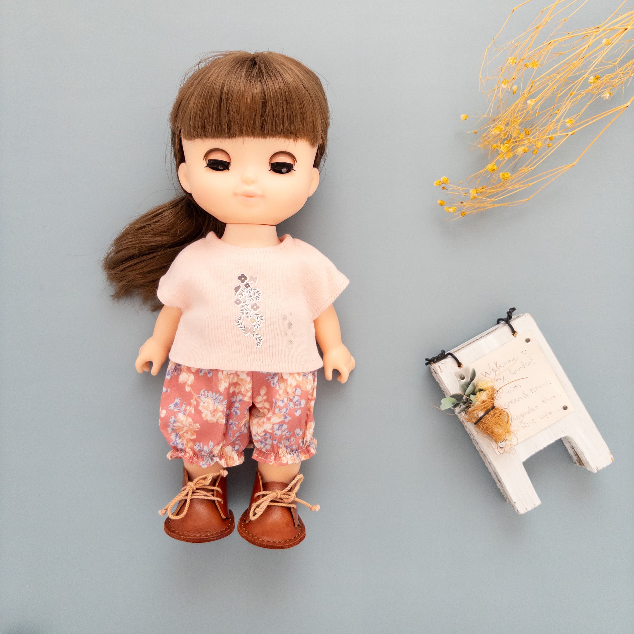商談済み＊*メルちゃん 服 コーデ❁お花のかぼちゃパンツ、ヘアバンド(生成り) 2点セット】トレーナーかぼちゃパンツセット服（ピンク花柄）メル