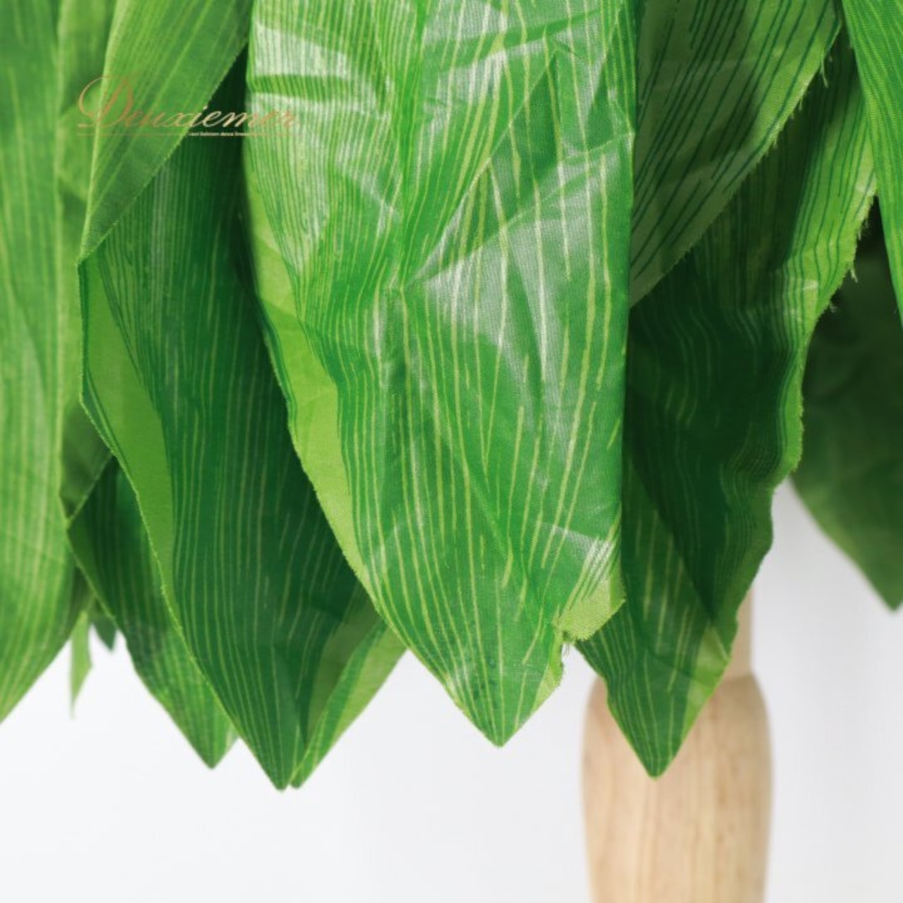 フラダンス 衣装 ティーリーフスカート グリーン系 タヒチアン 緑 葉っぱ ダンス衣装 ハワイアンダンス レディース スカート 華やか 鮮やか アロハ フラ ダンス レッスン 練習 ハワイアン 踊り 練習着 33枚 葉っぱ柄 ボリューム 大人 可愛い ダンス 衣装 練習用 ステージ用 舞台衣装 ハワイアンガール タヒチ ダンス スカート 巻きスカート風 ナチュラル オリーブ系 くすみ系 エメラルド系 グリーン 濃緑 葉っぱ フラガール フラダンスレッスン