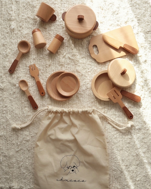 wooden kitchen set