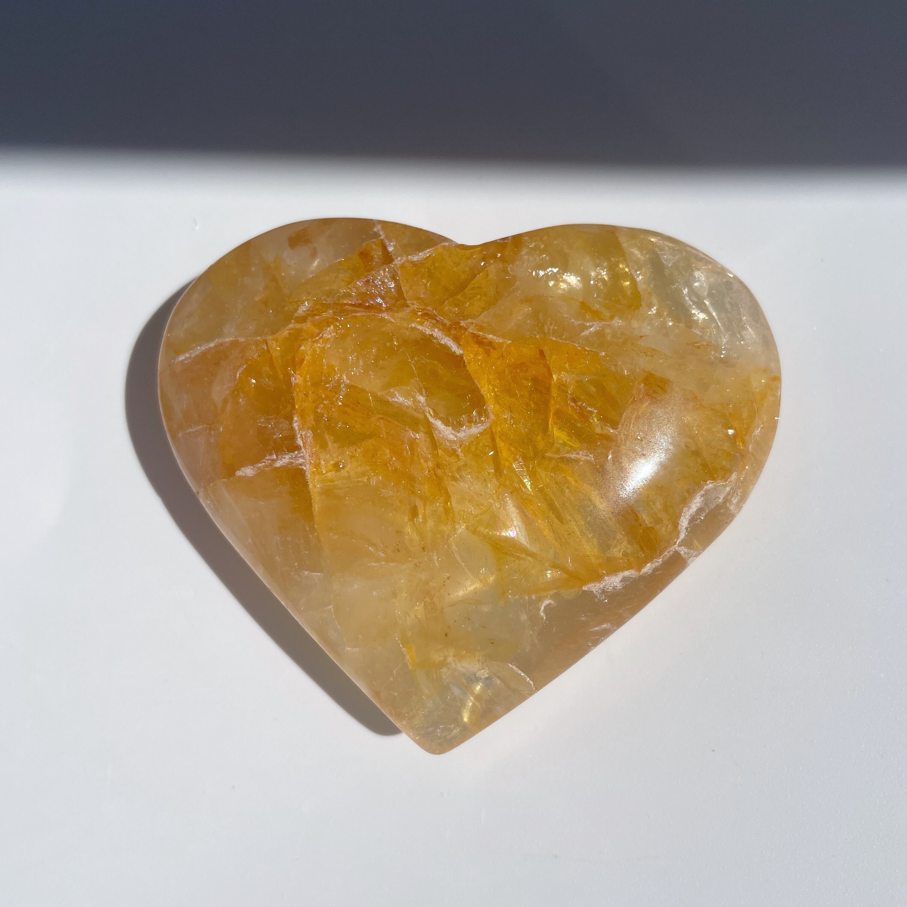 大きな虹◎ゴールデンヒーラー ハート型35◇ Golden Healer ◇ 天然石