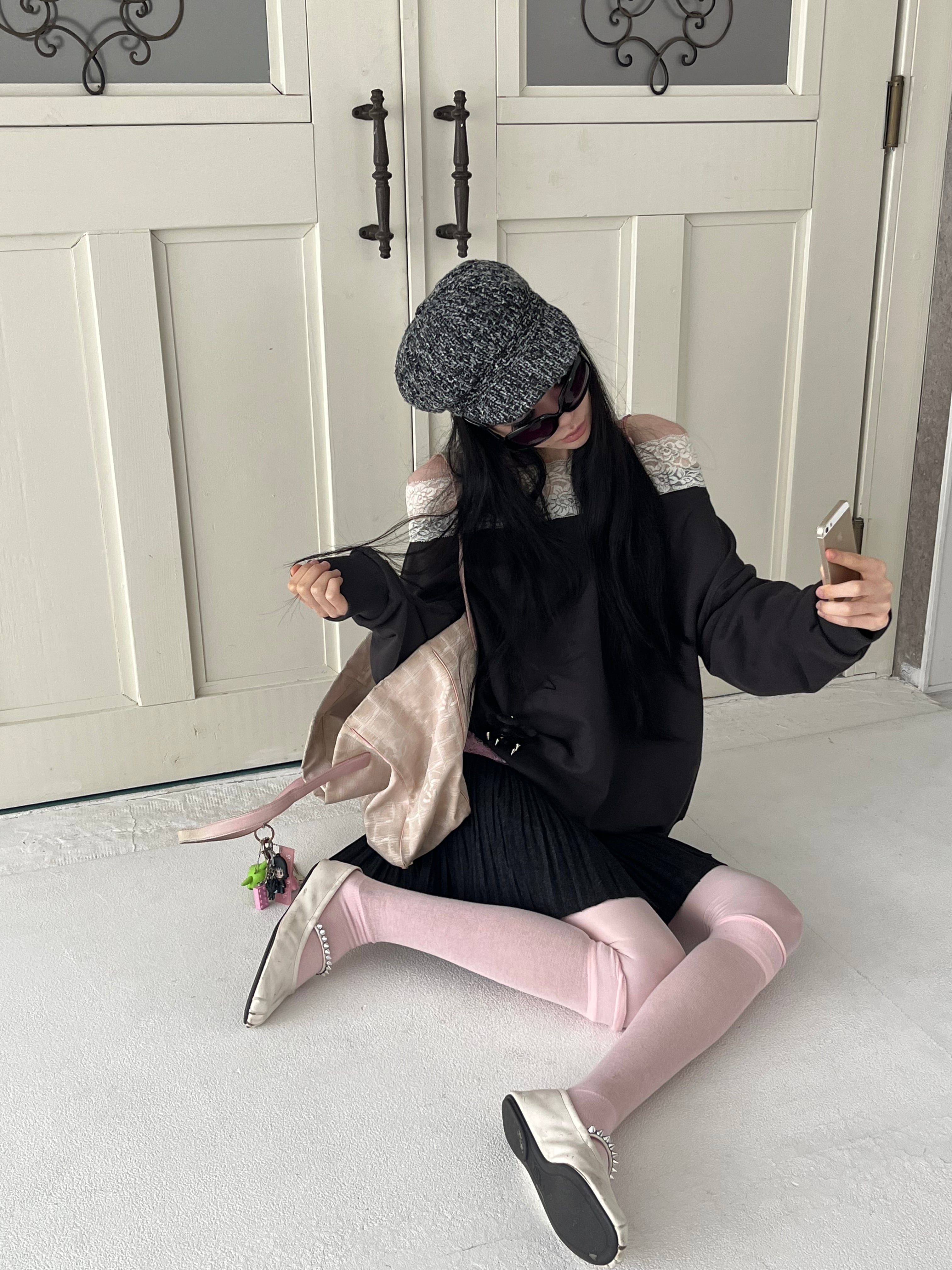 Dlys Off shoulder sweat shirts charcoal | n.k atelier