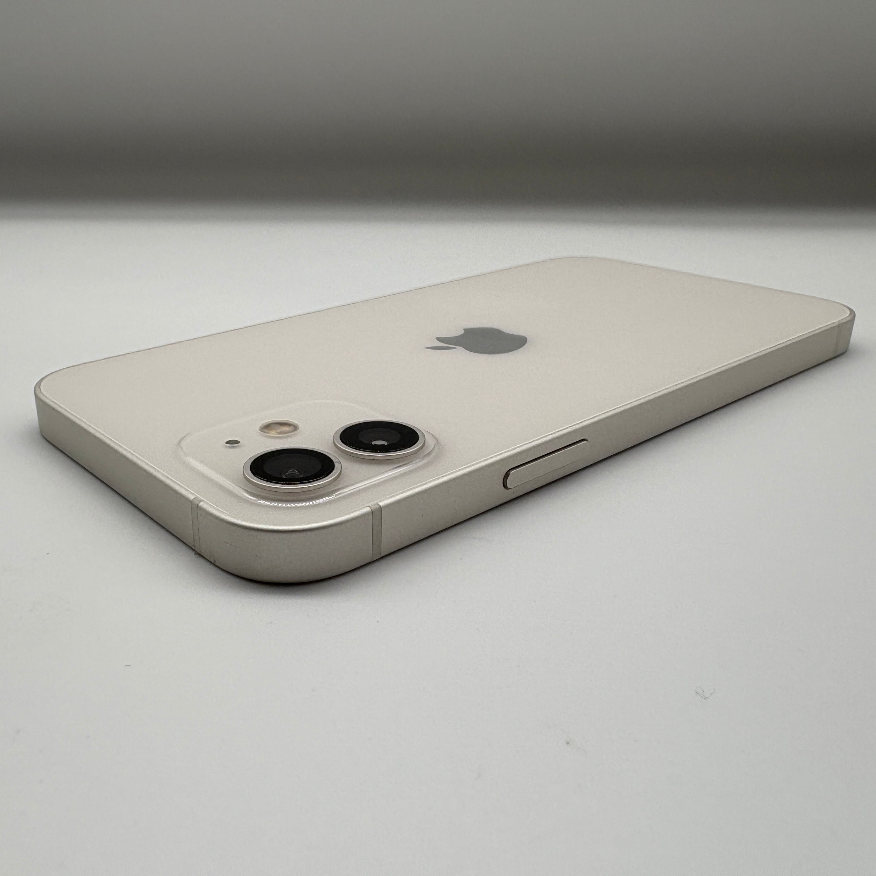 iPhone12 64GB ホワイト アイフォン本体 SIMフリー SIMロック解除済み
