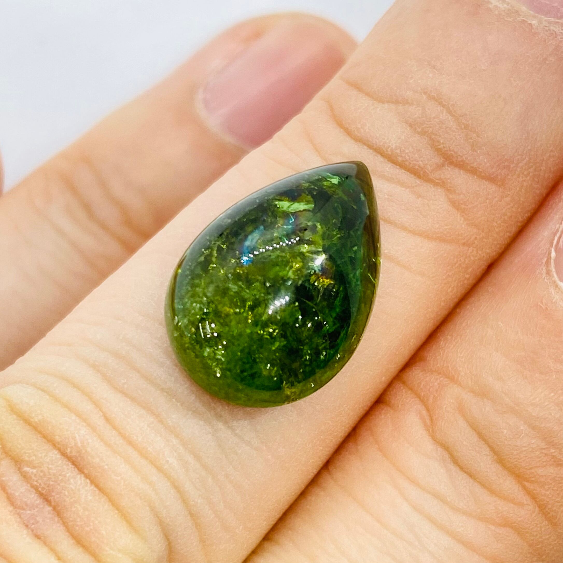 インスタライブご紹介イリデッセンス入りトルマリン