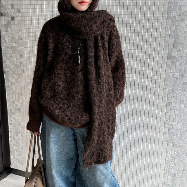 Vネックニット　マフラー付き　 N00194