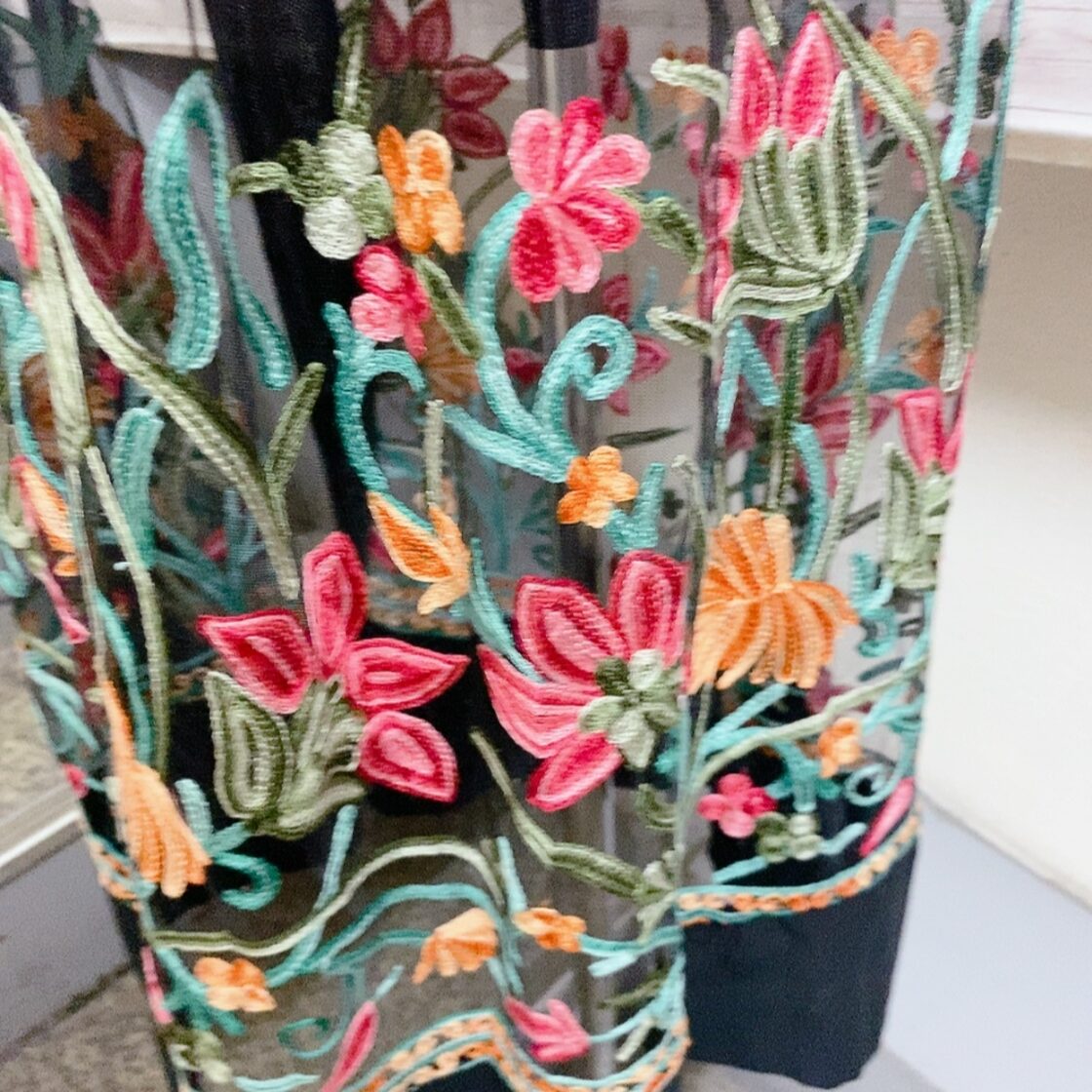 ヴィンテージ 羽織り 黒 花柄刺繍 シースルー ガウン vintage | PAY ID