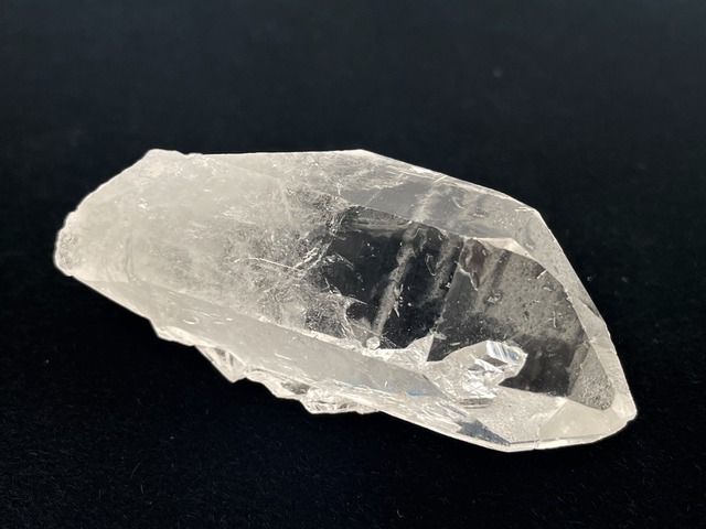 ポリッシュポイント（貫入レインボークォーツ）