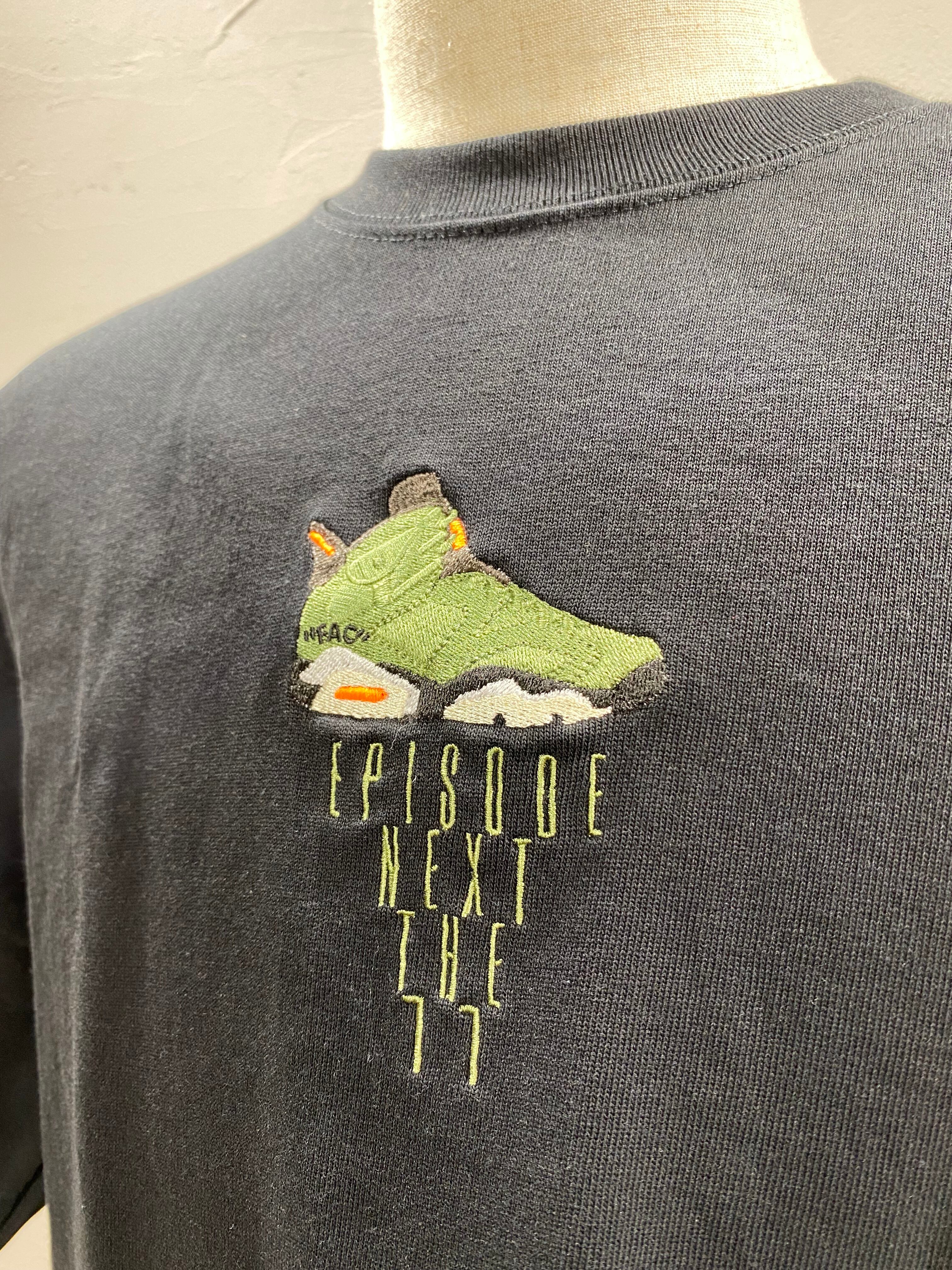 FACTOR X スニーカー柄 EPISOE NEXT THE11 TEE ブラック/カーキトラビス L