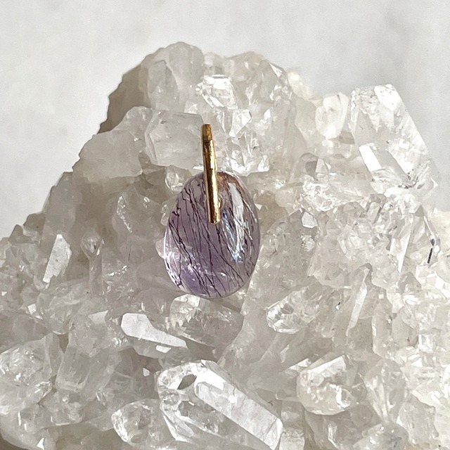 【超美石】スーパーセブン　18金　ペンダントトップ（虹入り）　1027