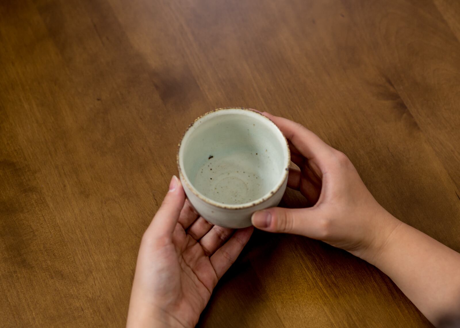 灰マット釉 粉引き湯呑（フリーカップ・湯呑み）／くるり窯