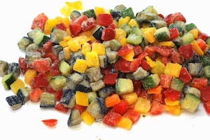 イタリアンミックス野菜(Mサイズ1.5cmカット)500gx3パック 黄パプリカ・赤パプリカ・ズッキーニ・ナスの4種野菜 大容量 まとめ買い イタリアンミックス野菜(Mサイズ1.5cmカット)500gx3パック 黄パプリカ・赤パプリカ・ズッキーニ・ナスの4種野菜 大容量 まとめ買い