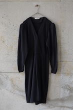 Puff-sleeve knit dress