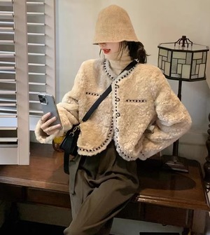 ノーカラージャケット　AJ33172-647