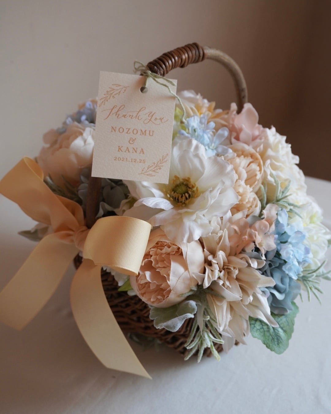 アーティフィシャルフラワー　造花　フラワーアレンジメント オーダーメイド◎  1 アーティフィシャルフラワーのバスケットアレンジメント