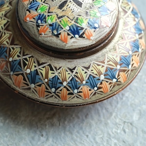 幾何学模様が美しい、銅の小物入れ｜ヴィンテージ 銅製の小物入れ 蓋物 幾何学模様