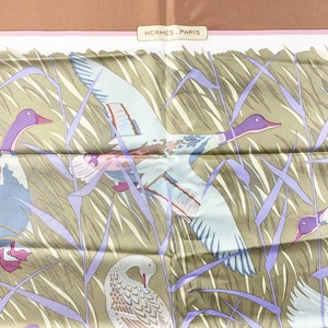 HERMES carre90 “COLS VERTS”