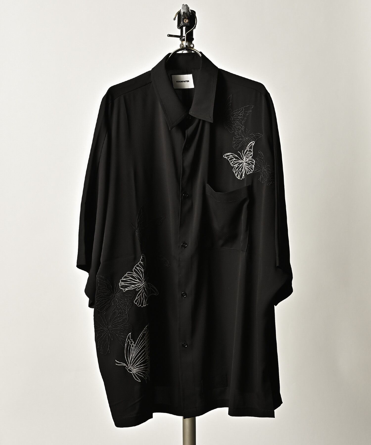 ADAM PATEK butterfly embroidery short sleeve shirt (BLK) AP2315033