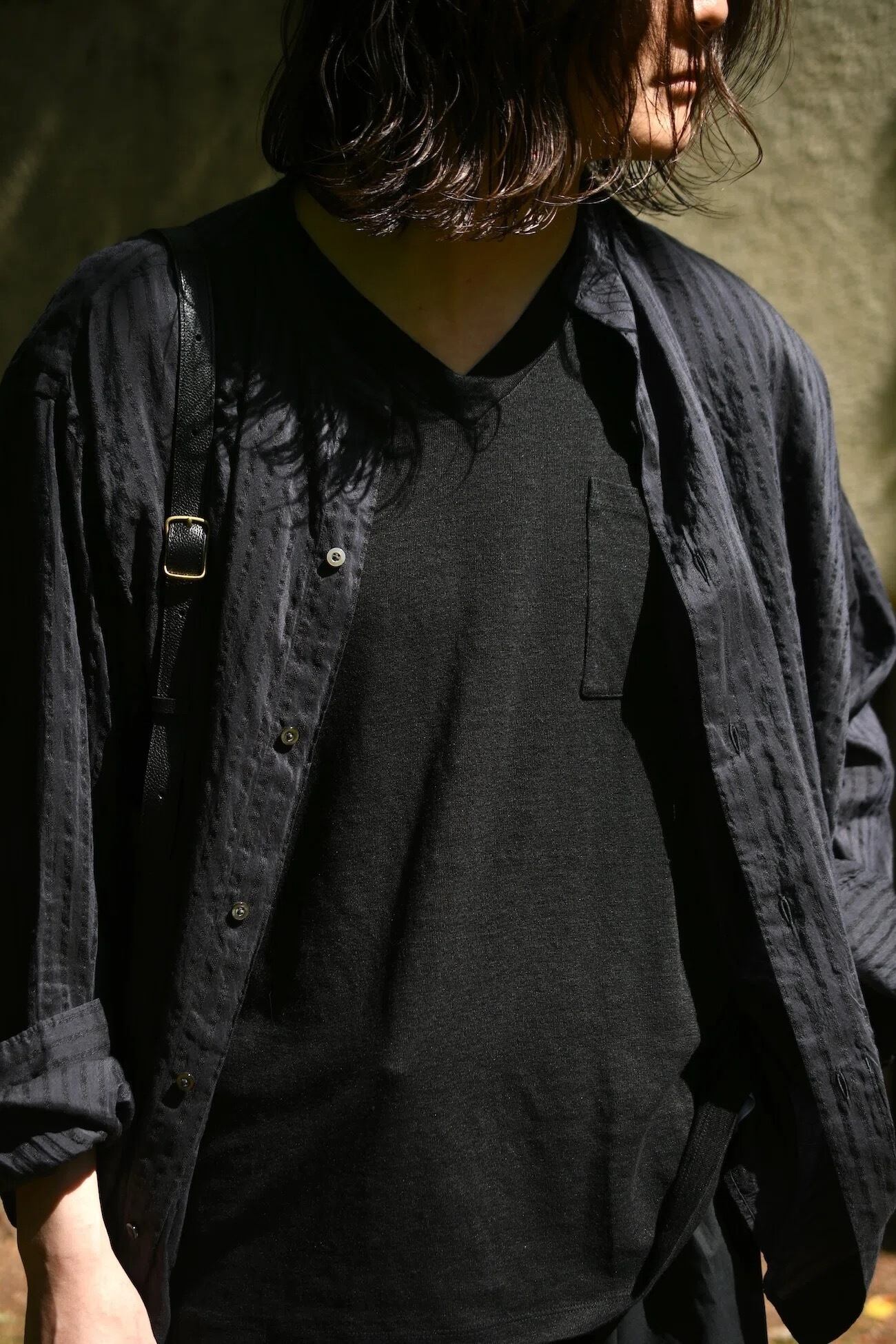 BATONER / Exclusive linen V neck no sleeve pk tee (BLACK) | nariwai