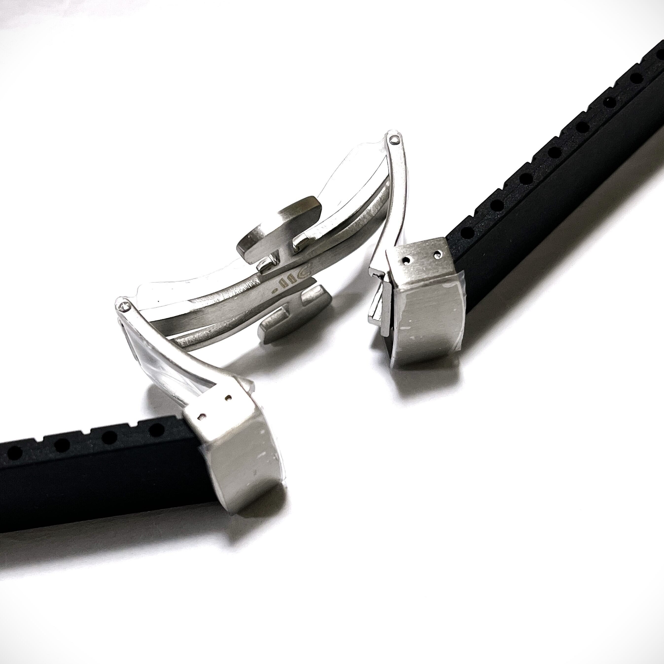 FKM ラバーストラップ CTS（ブラック）22mm | ARK.mod.studio