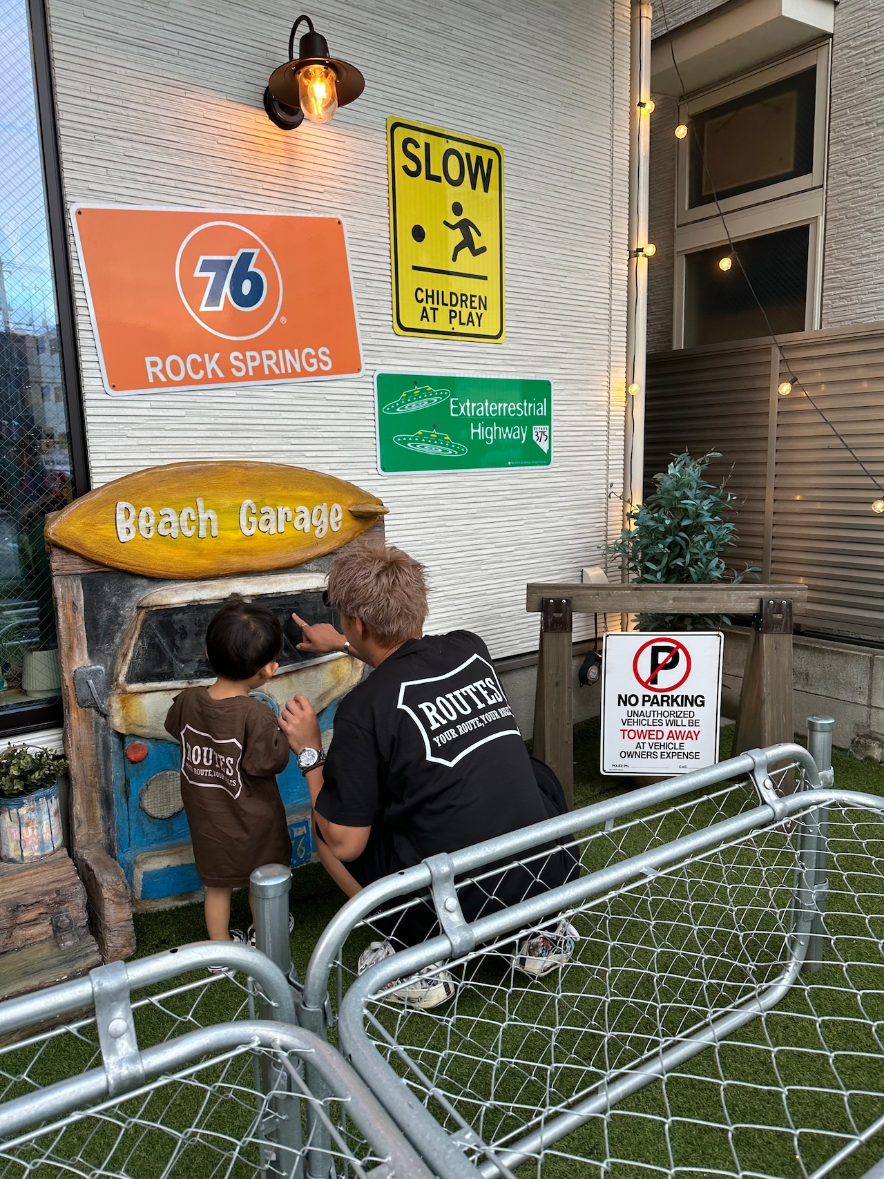 ROUTES LOGO TEE /ブラック