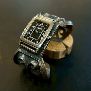 アーロンアンダーソン(Aaron Anderson) トゥファキャスト時計