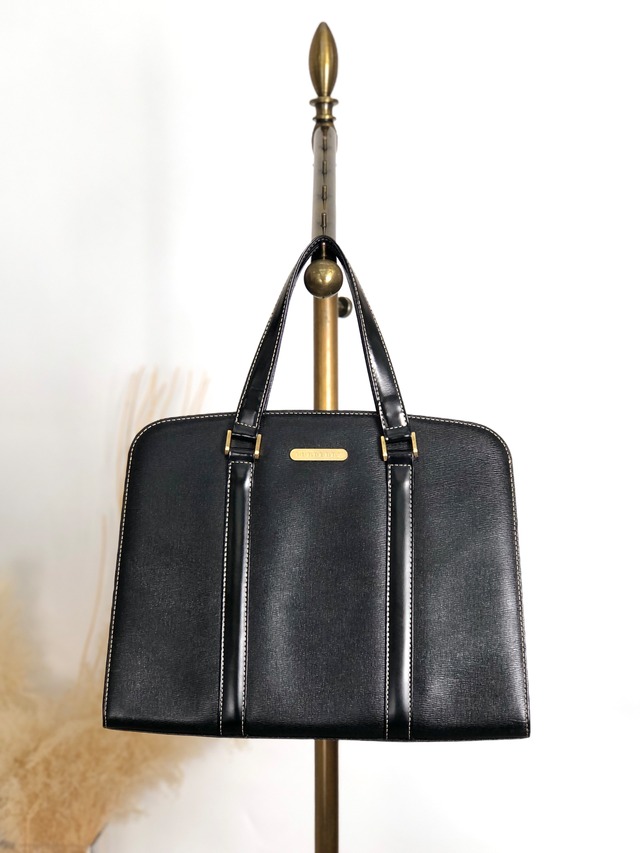 BURBERRY バーバリー ハンドバッグ ブラック 型押しロゴ レザー ボストンバッグ vintage ヴィンテージ オールド 2cz4a2