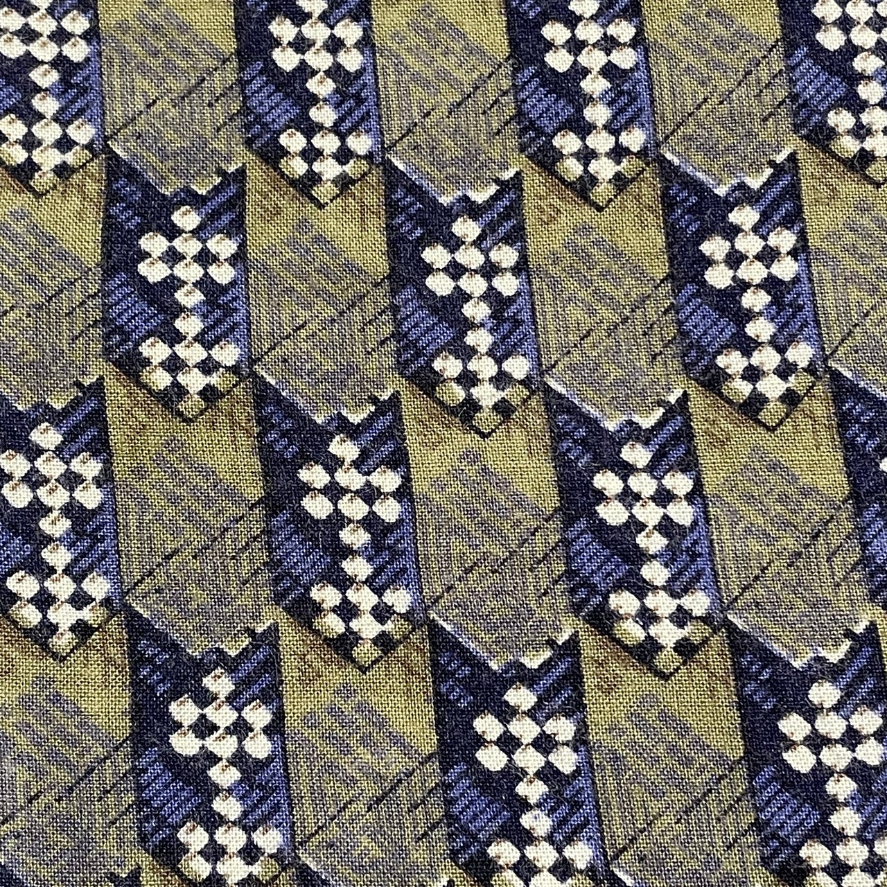 【CLAUDIO NUCCI】半袖シャツ 個性的 柄シャツ 総柄 オールパターン レーヨン XL ビッグサイズ ロシア製 US古着