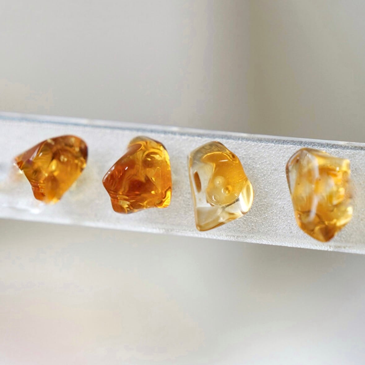 3/27(金)21時発売*シトリン スタッド ピアス MP5300