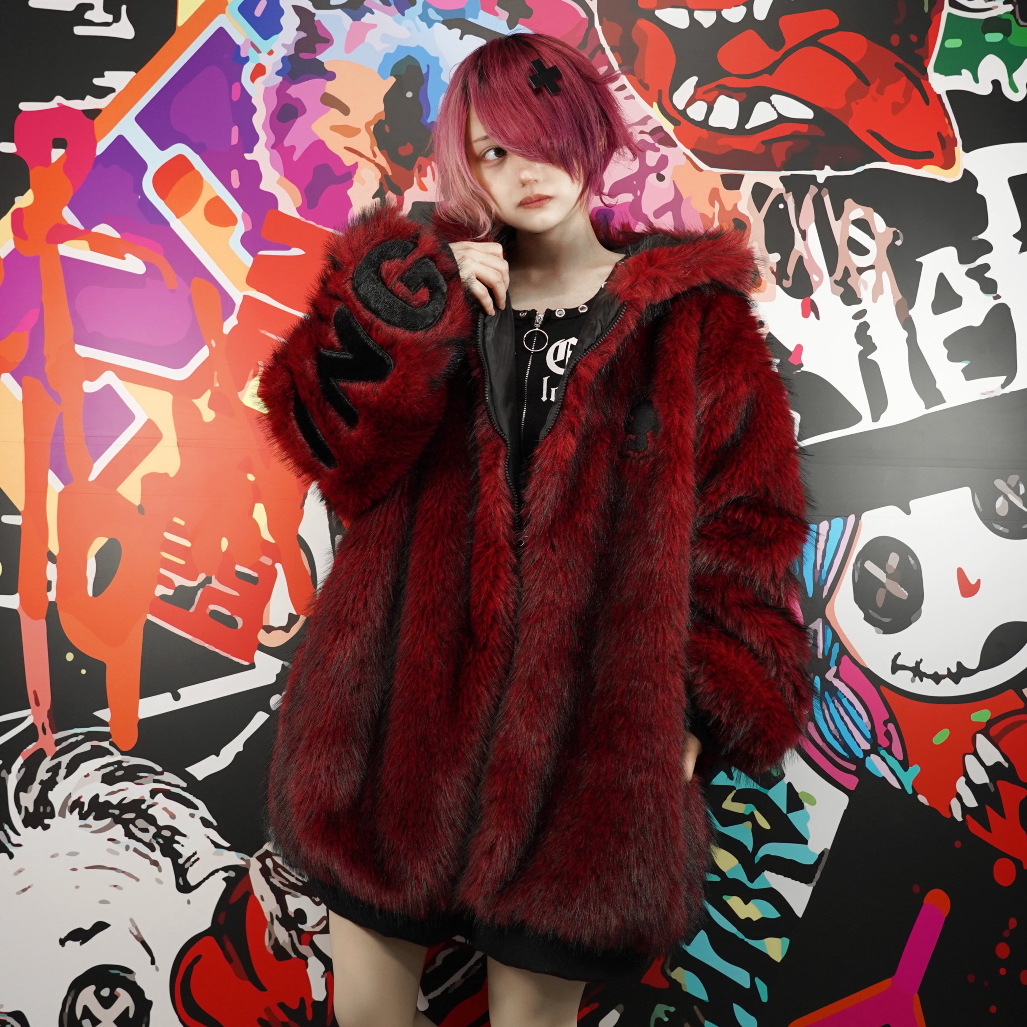 り*ん様 超ふわもこOVERSIZE BLOOD SHADOW FUR OUTE 超ふわもこOVERSIZE BLOOD SHADOW FUR OUTER | NIER CLOTHING