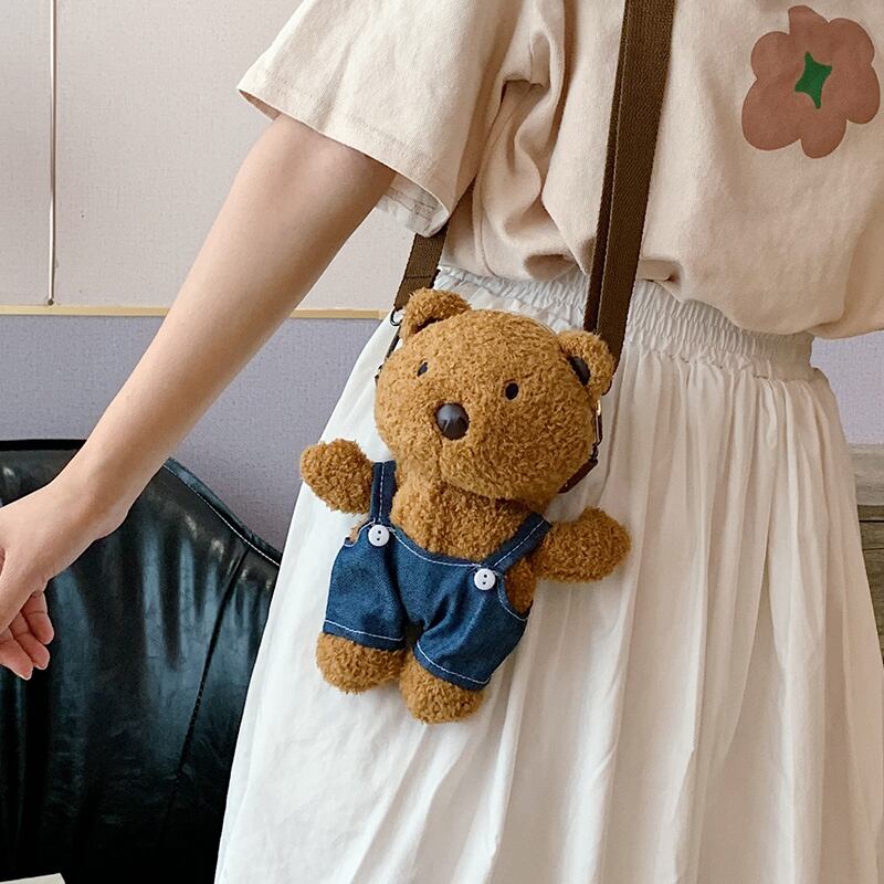 キュートで愛らしいスモールバッグ2020新しいトレンディなファッションワイルドインメッセンジャーバッグサマーネットレッドレディーススモールショルダーバッグ 手作りハンドバック67486337700