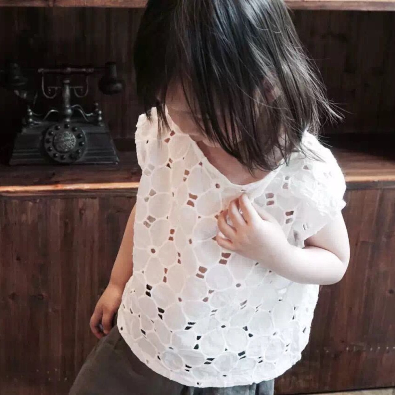 花柄 半袖 トップス 刺繍 夏コーデ 女の子 韓国 子供服 キッズ ベビー  