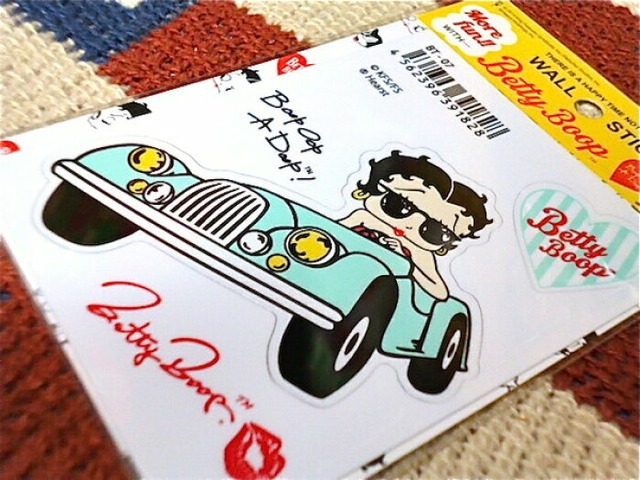 【アメリカン雑貨】【ベティ・ブープ】  ベティ・ブープ アメリカン雑貨 Betty Boop ベティーブープ ベティーちゃん グッズ ステッカー カー＆サングラス アメリカンキャラクター ベティちゃん-SE0073