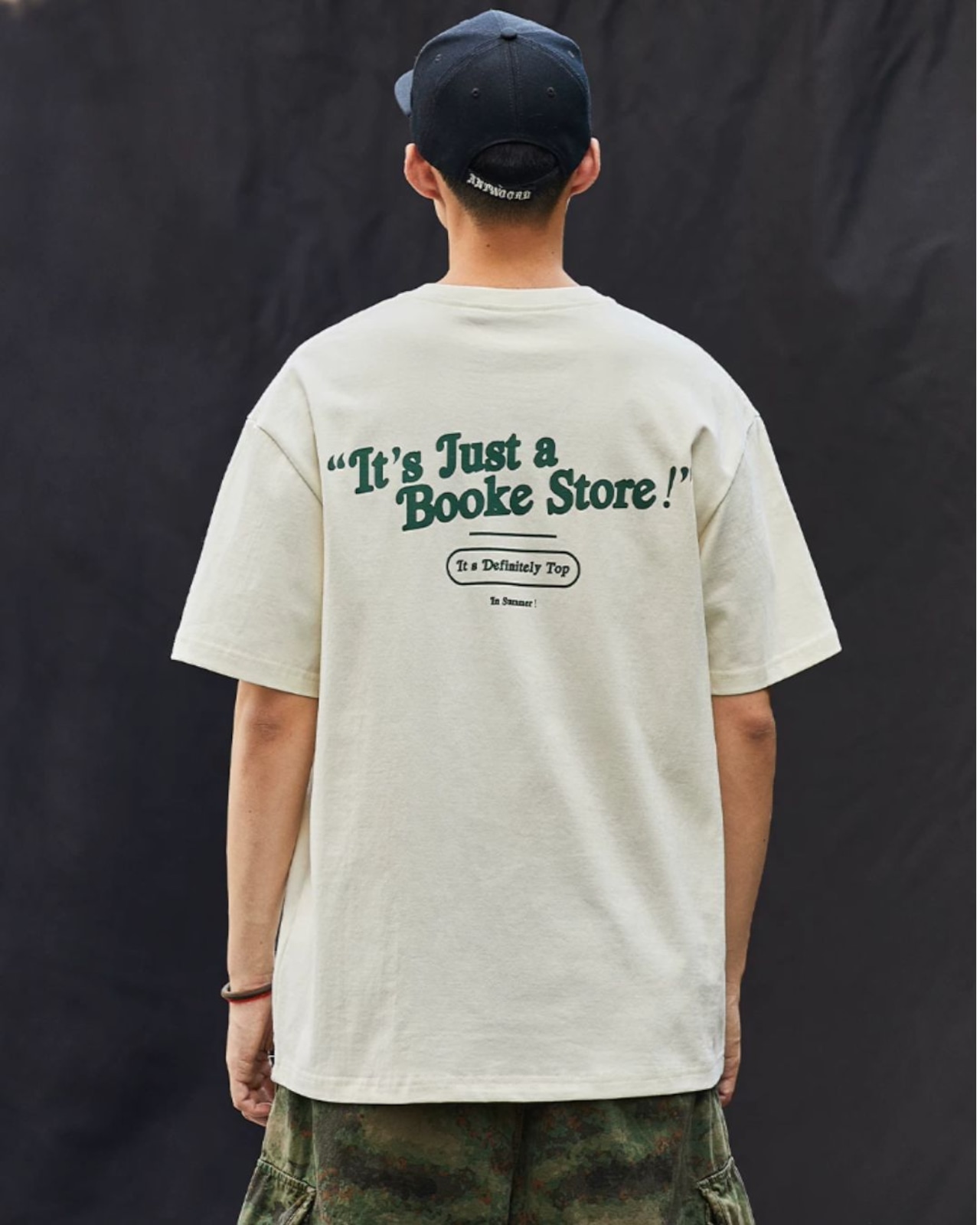 グラフィックプリント半袖Tシャツ S0620