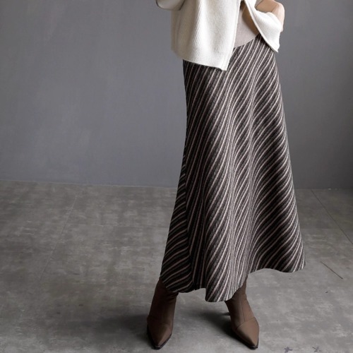 ダイアゴナルストライプスカート ・20025