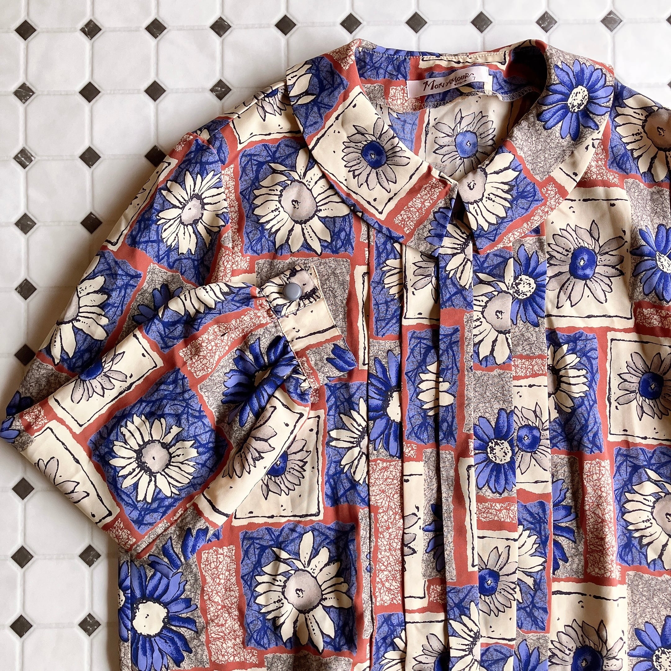 used レトロ 花柄 ブラウス 総柄 古着 ヴィンテージ vintage used レトロ 花柄 ブラウス 総柄 古着 ヴィンテージ vintage