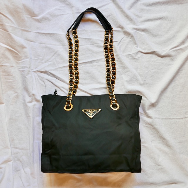 PRADA Nylon×Chain Shoulder Bag | CARBOOTS
