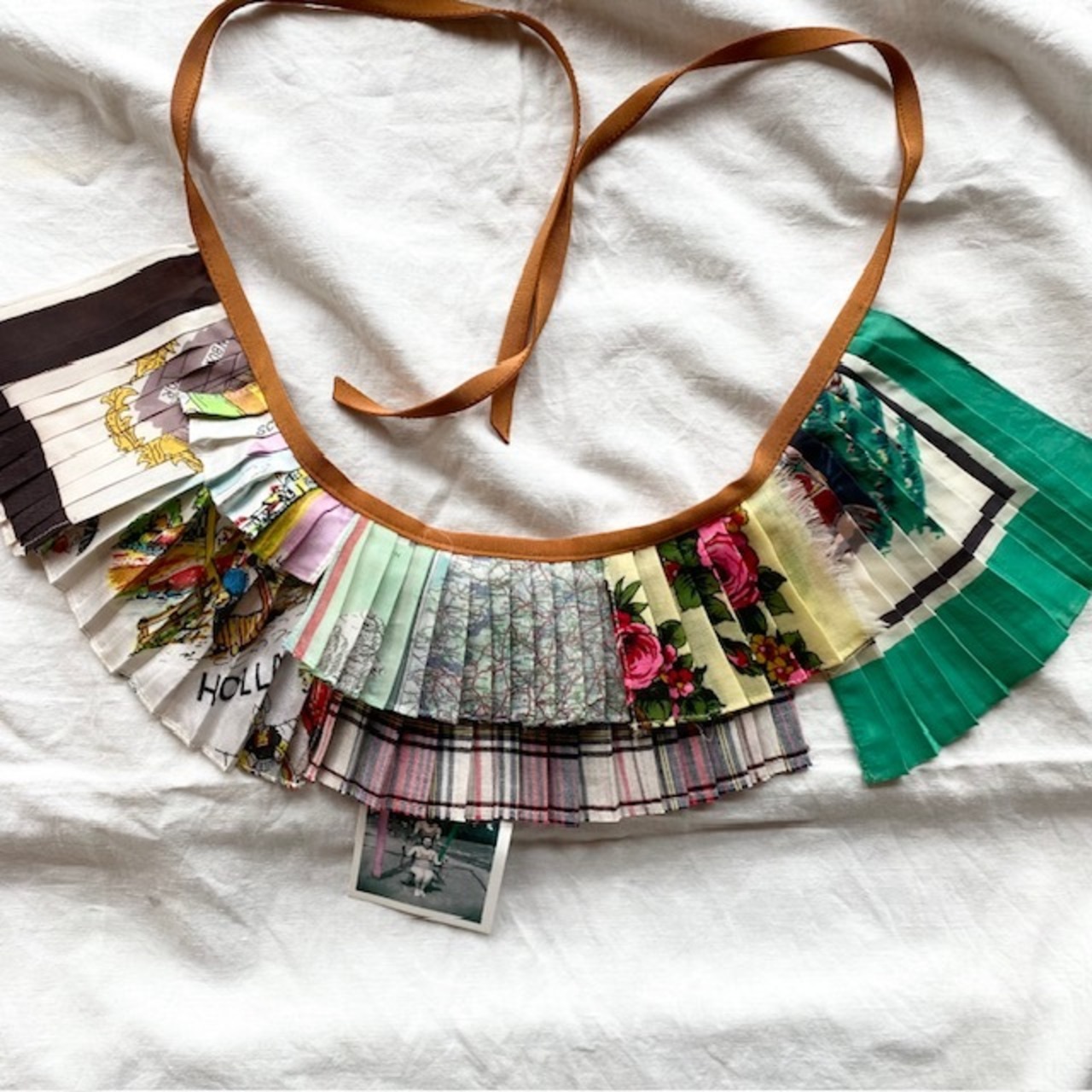 yes!yes!非非：mix pleats collar