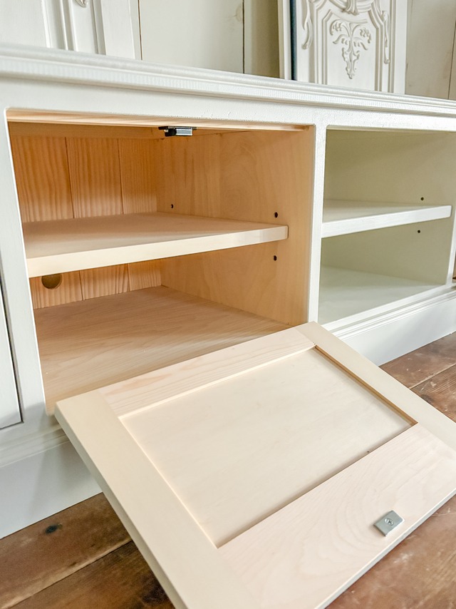 フランスアンティーク調テレビボード (アイボリー・オーダーメイド)W2000 輸入住宅向けローボード