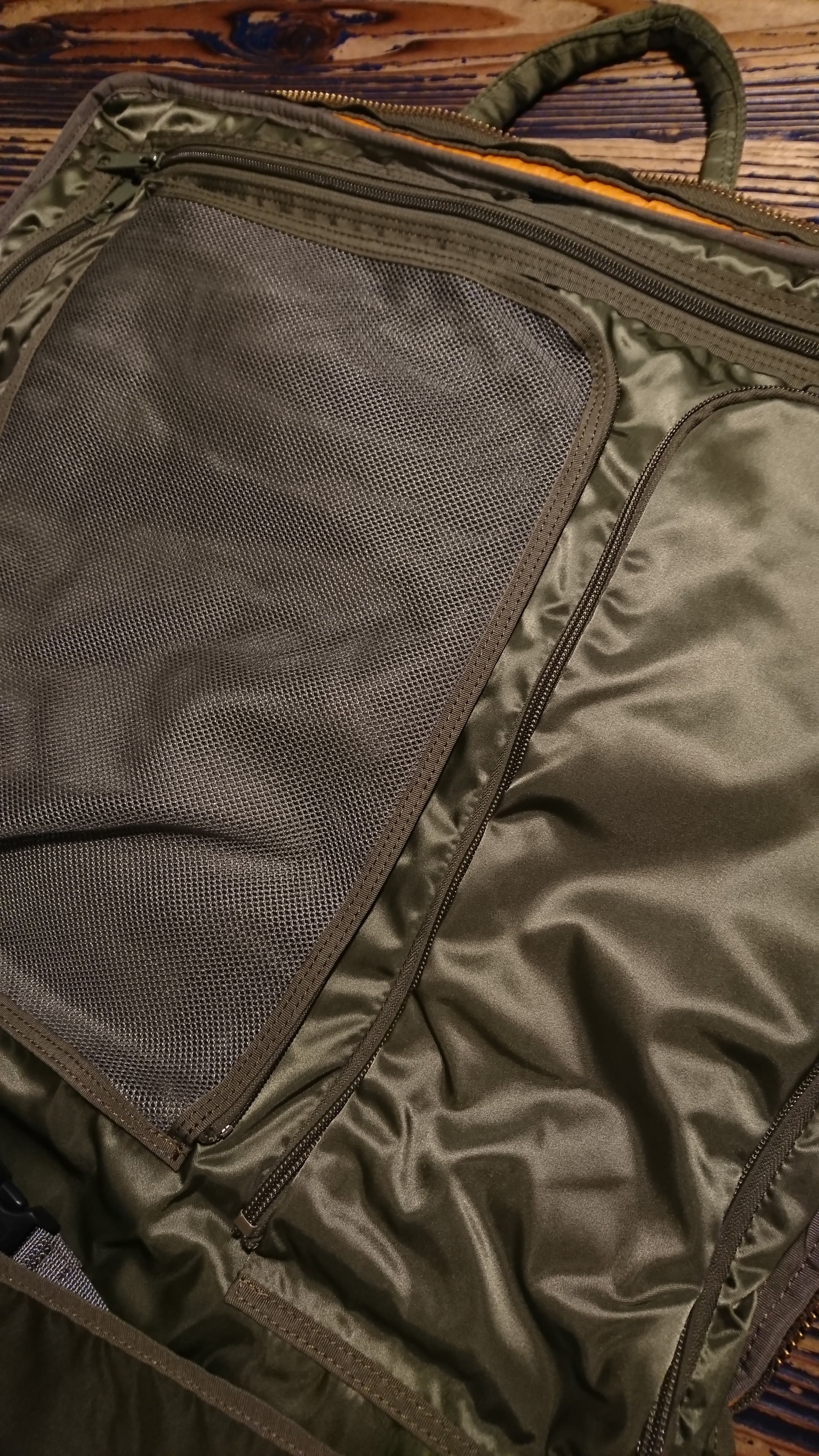 PORTER TANKER 2WAY GARMENT BAG | BOW & ARROW WEB STORE