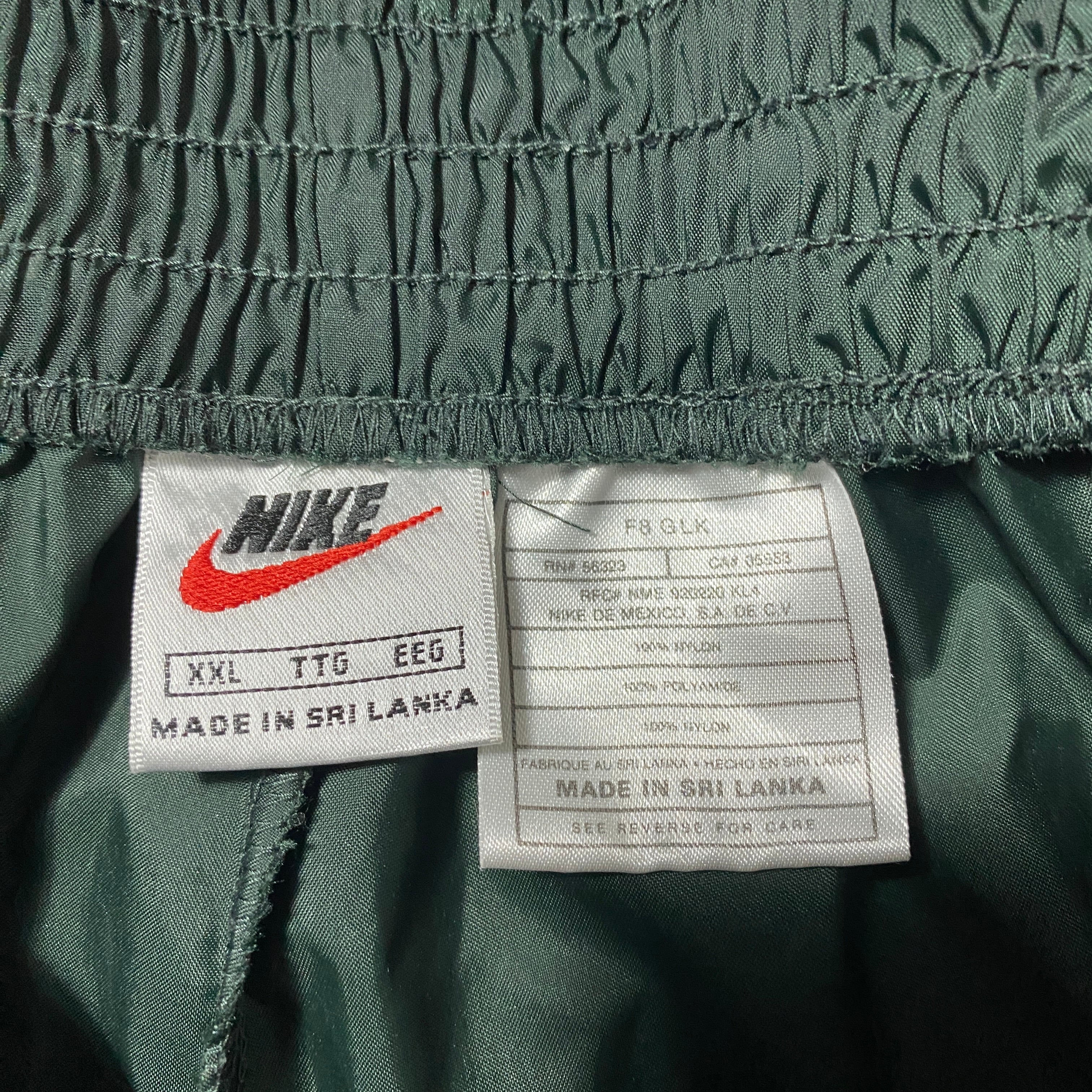 90's NIKE ナイキ 刺繍文字ロゴ サイドライン グリーン 薄手 ナイロン