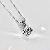 DICE : STAR PENDANT / スターダイスペンダント